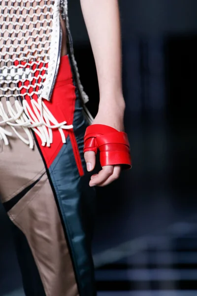 Look 64